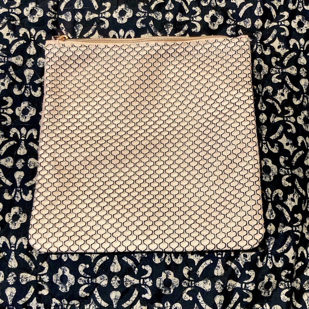 IPSY Glam Makeup Bag